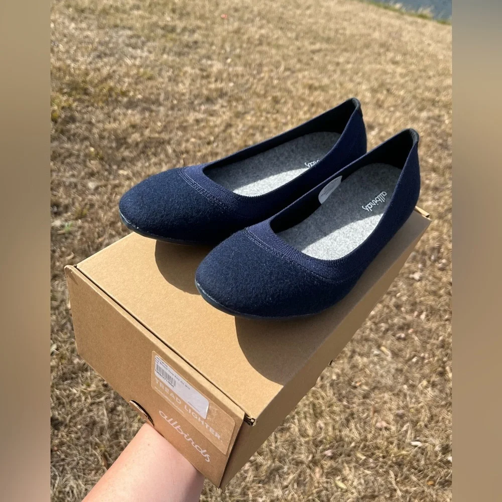 NWT Allbirds Deep Navy Wool Breezer Size 8.5 & 9